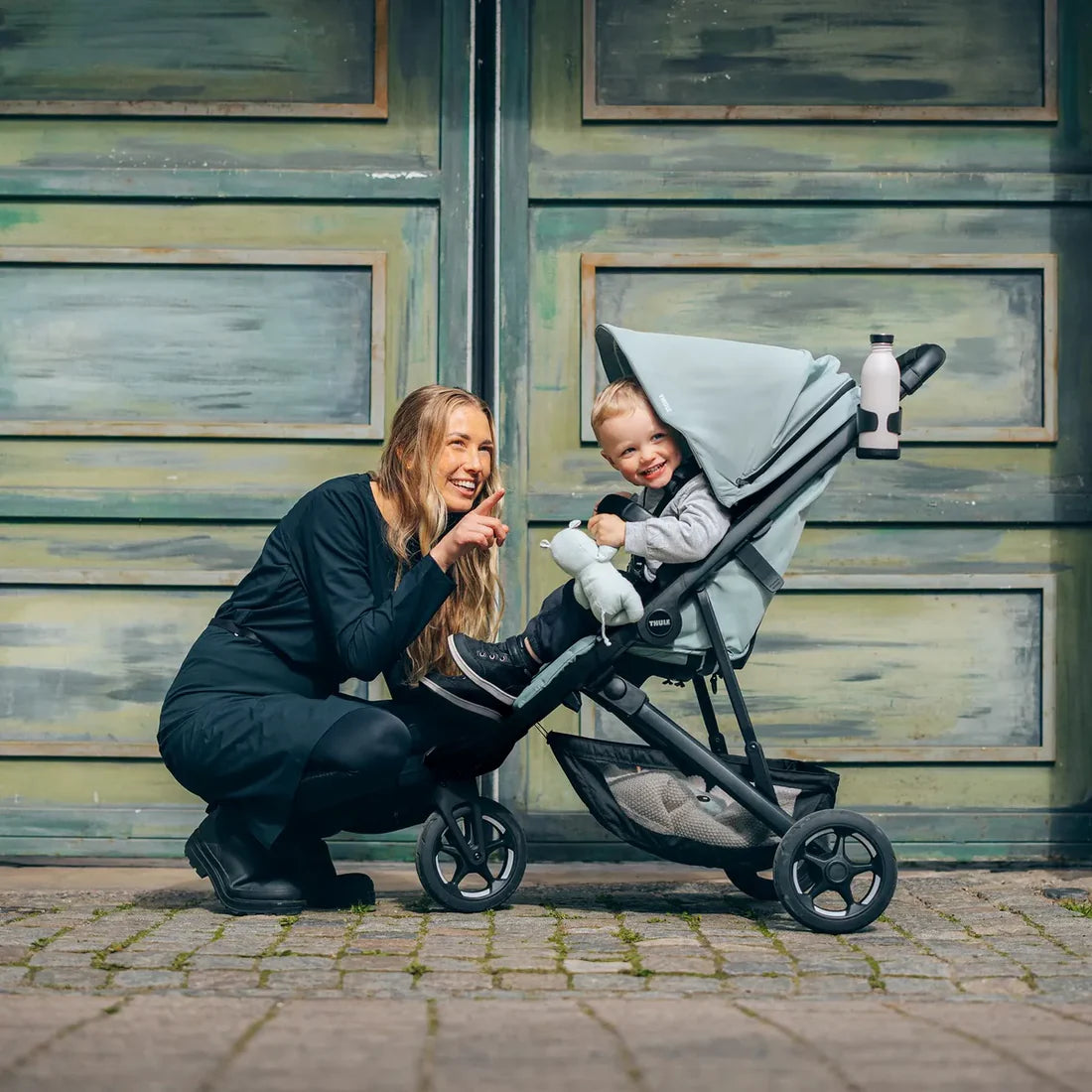 Thule Spring 2 Stroller - Mist Green on Black