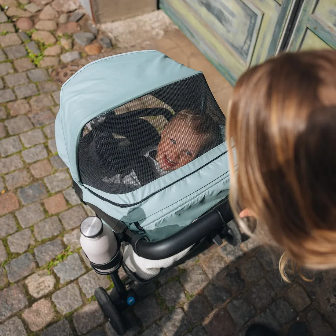Thule Spring 2 Stroller - Mist Green on Black