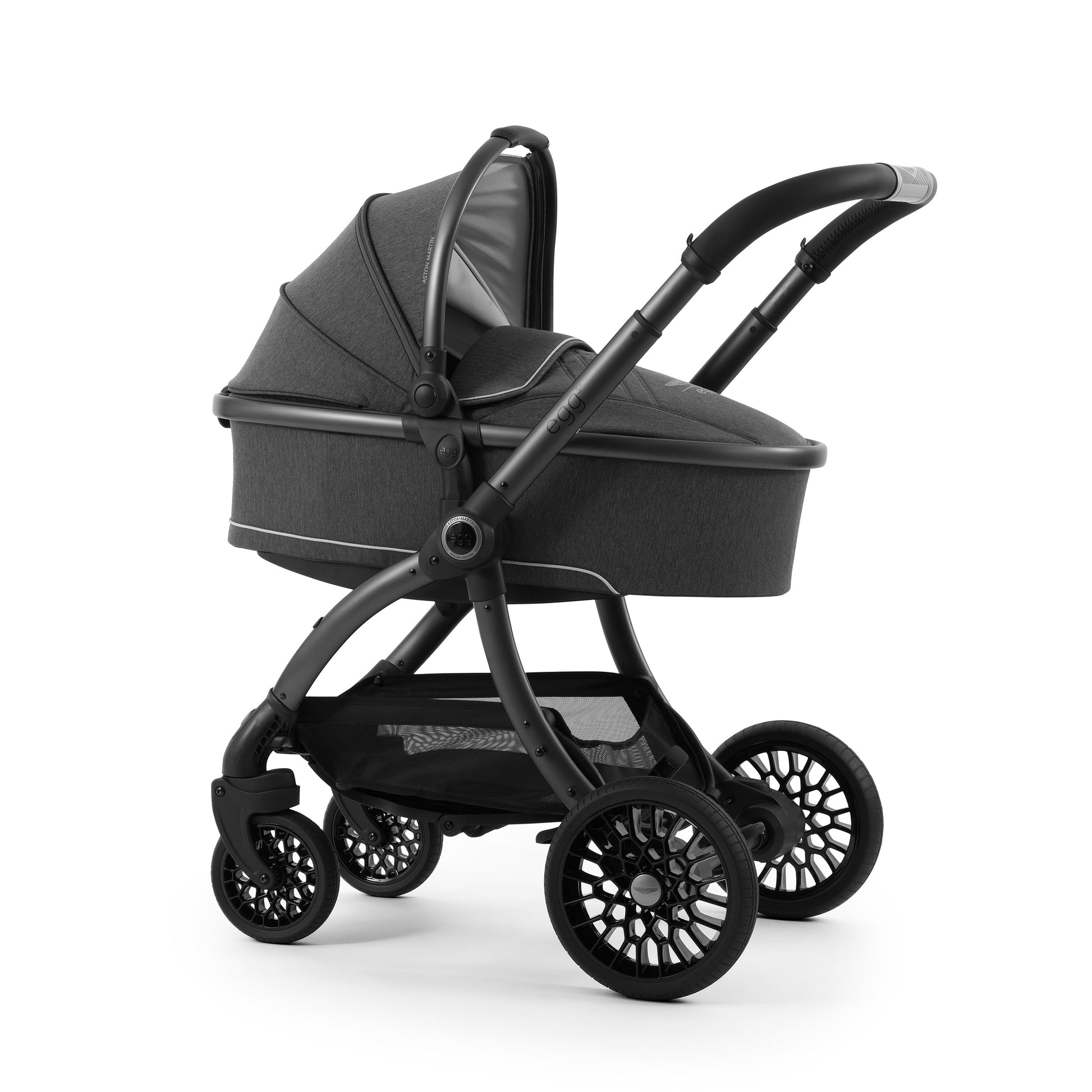 Aston Martin egg3® Package Classic Grey
