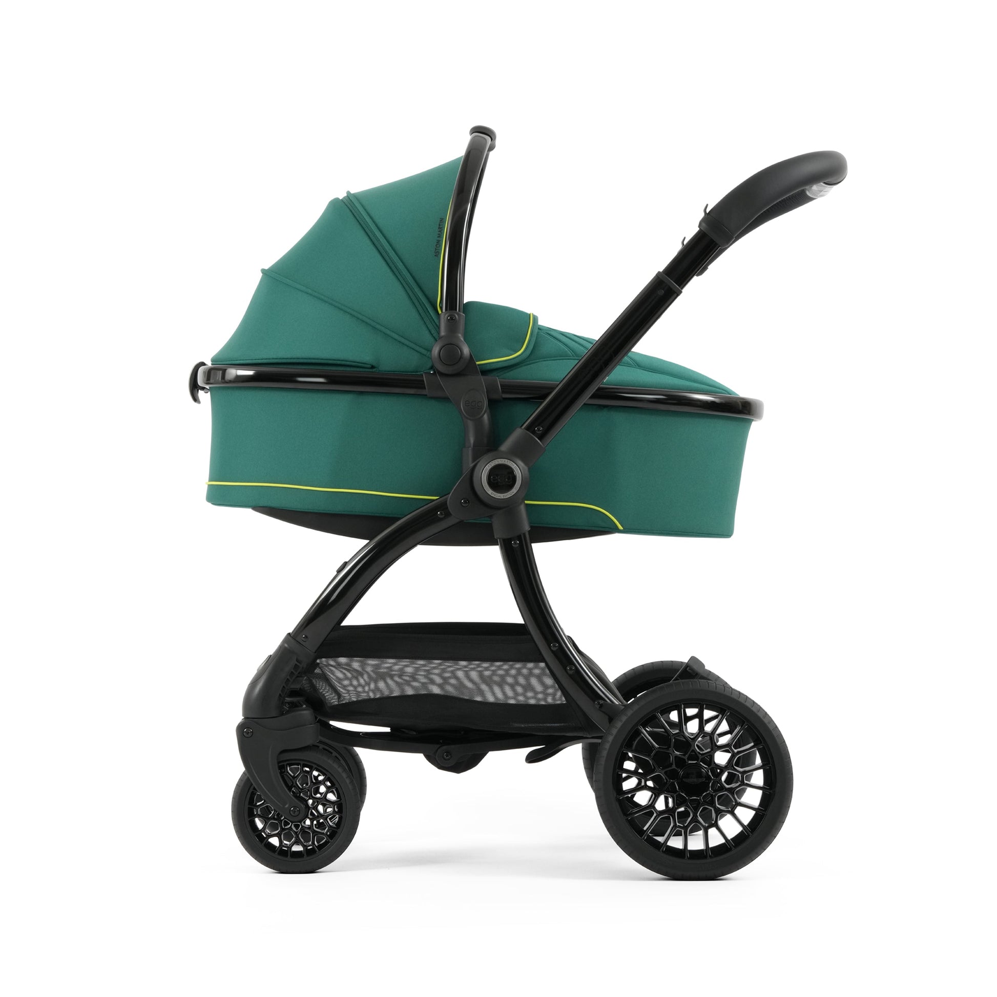 Aston Martin egg3® Package Performance Green