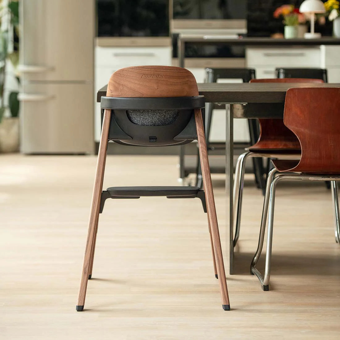 Nuna BRYN Highchair - Sanderson