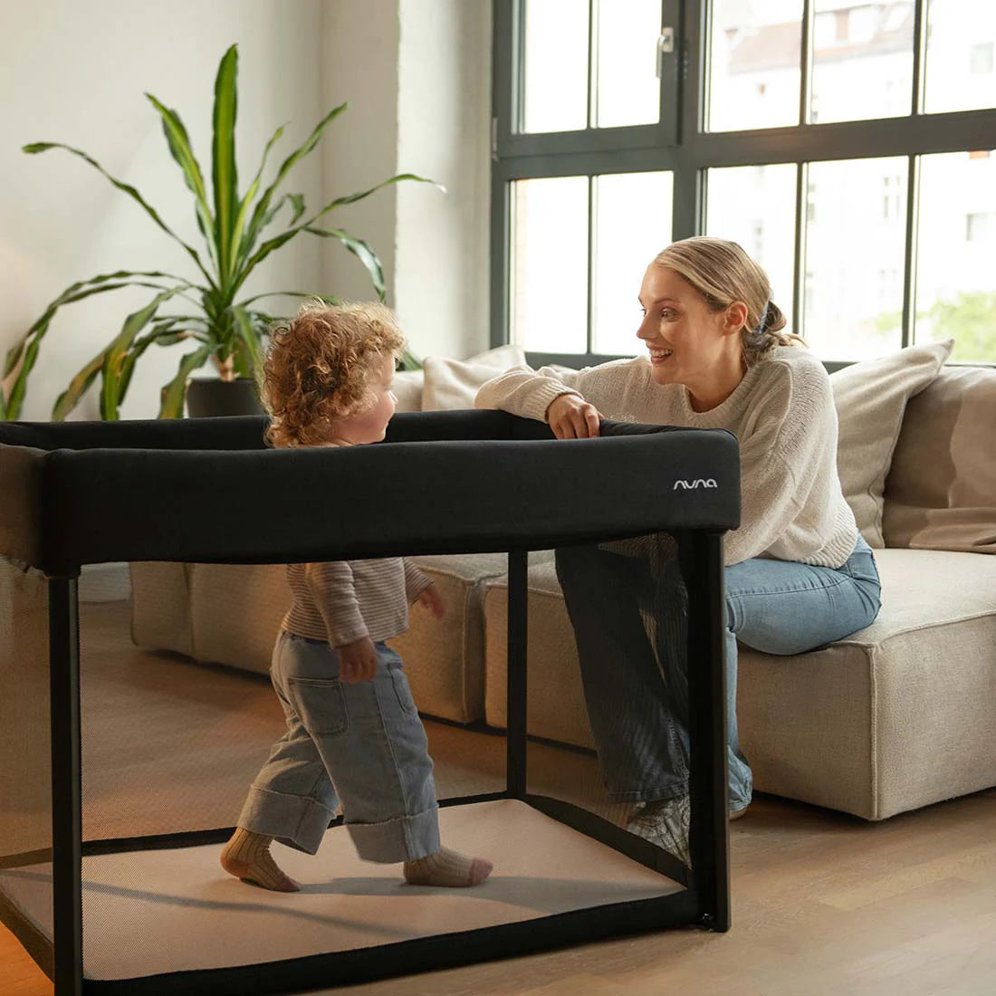 Nuna PAAL Travel Cot