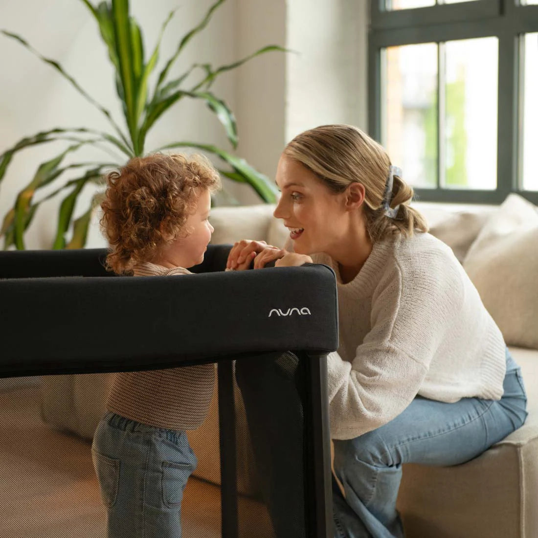 Nuna PAAL Travel Cot