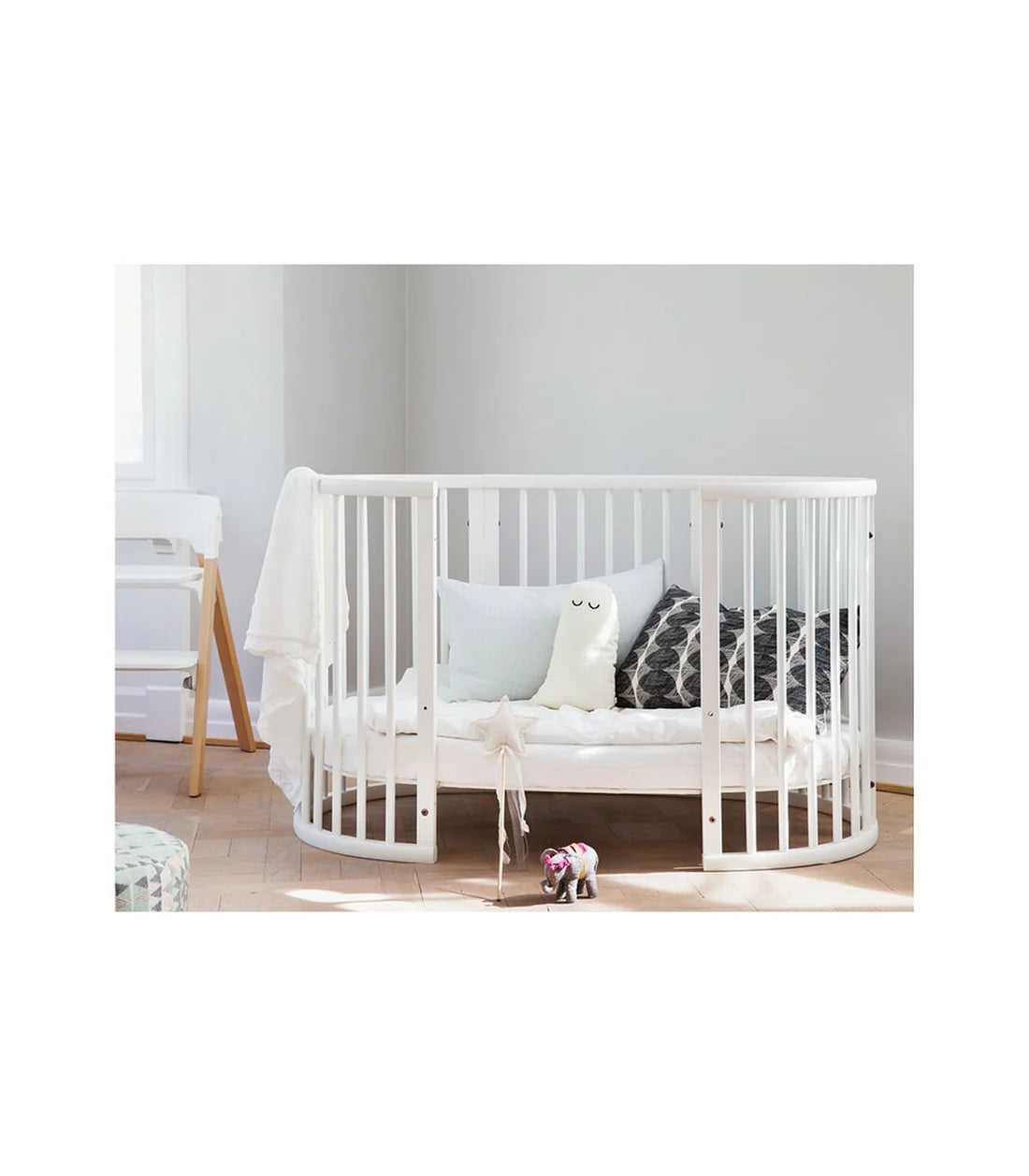 STOKKE® Sleepi Bed-White v2 + stokke mattress